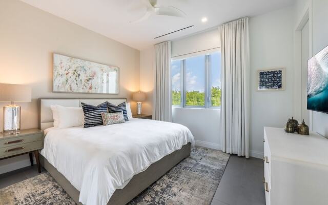 Cayman Luxury Rentals at One Canal Point