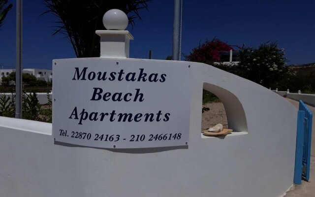 Moustakas Beach Hotel