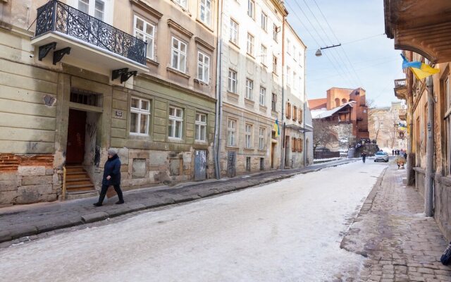 Apartment On Brativ Rogatintsiv 45