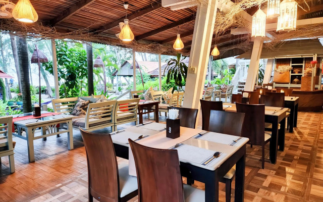Nataya Roundhouse Coral Bay Resort and Spa