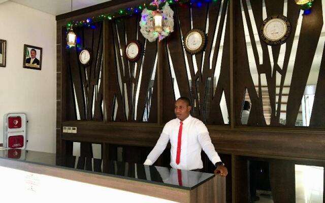 Golden Tulip Agulu Lake Hotel & Resort