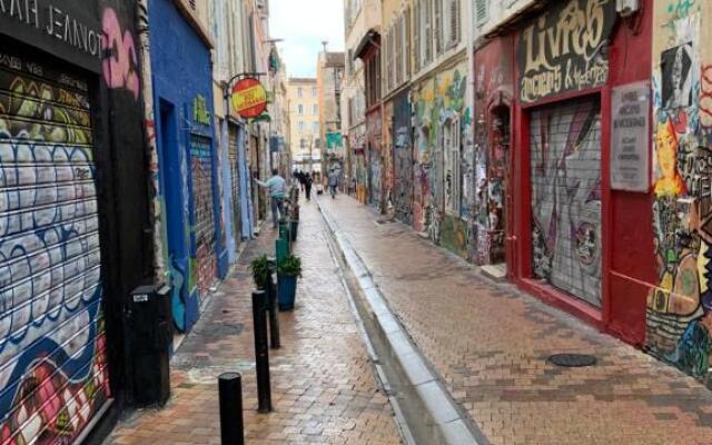 Marseille LOFT 50m2 au cœur du Cours Julien