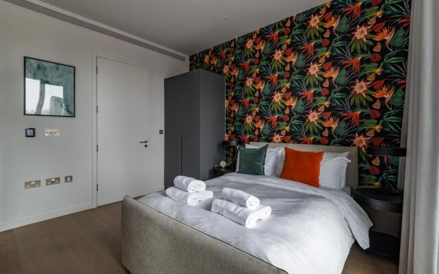 Immaculate New Studio Apartment in Canary Wharf