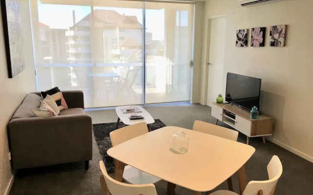Mowbray East Apartments