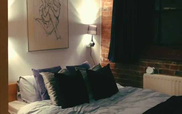 Lovely 2-bed Apartment in Canterbury