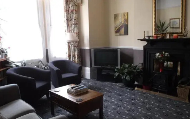 The Arden Hotel