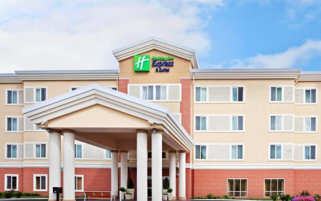 Holiday Inn Express Chehalis-Centralia by IHG
