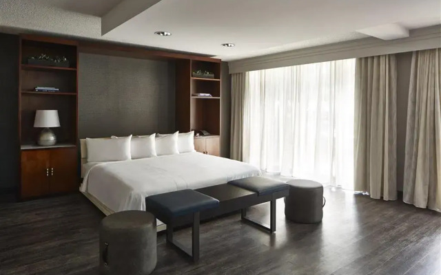 Sonesta Nashville Airport