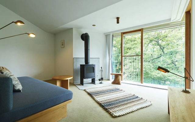 Hakone Retreat Fore