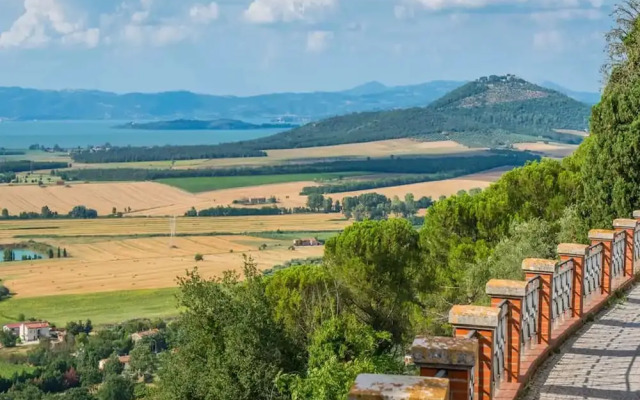 Olive Branch Apt In Farmhouse With Pool