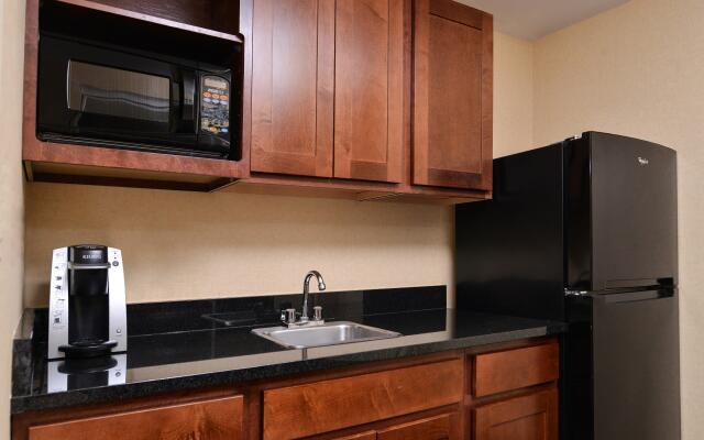 Holiday Inn Express Hotel & Suites West Chester by IHG