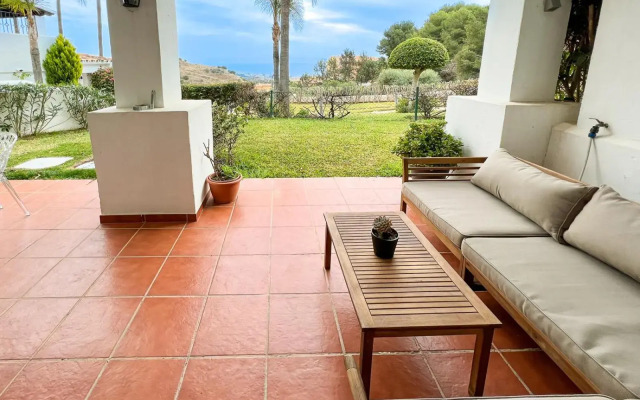 57-Beautiful Apartment with Stunning Views in Calahonda, Mijas