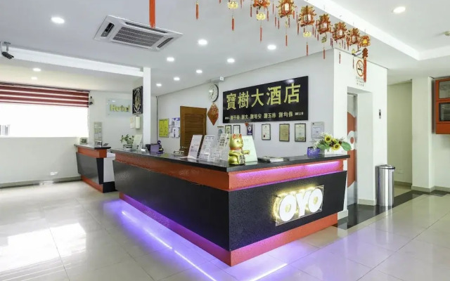 OYO 542 S2 Hotel