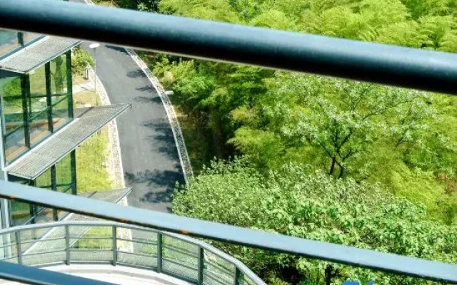 Hangzhou Zheda Science and Technology Park Hotel (Ant A Space Gudang Xincun Subway Station)