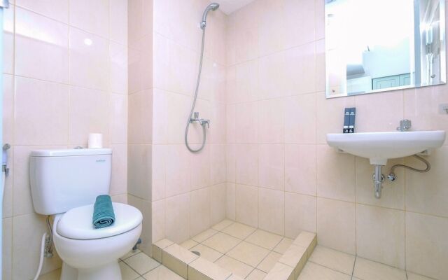 Best Choice And Warm Studio At Springlake Summarecon Bekasi Apartment