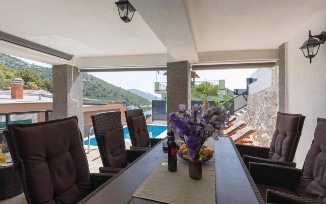 Nice Home in Klek With Wifi and 4 Bedrooms