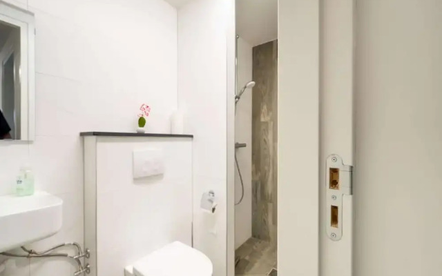 Beautiful Apartment Near Recreational Facility