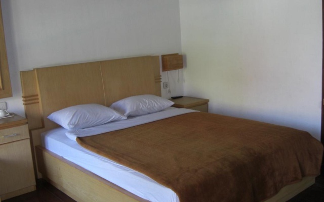 Jawa Dwipa Resort and Convention – Guest Rooms – Karanganyar