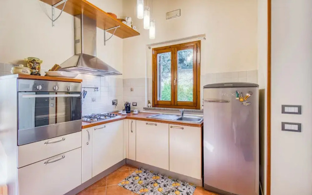 Tuscan Sun With Shared Pool