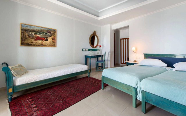 Villa Renos Hotel