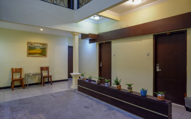 RedDoorz Plus @ Hotel Asih UNY
