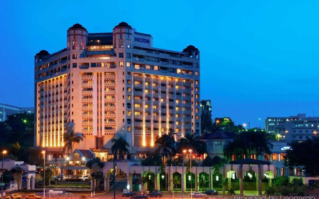 Hilton Yaounde