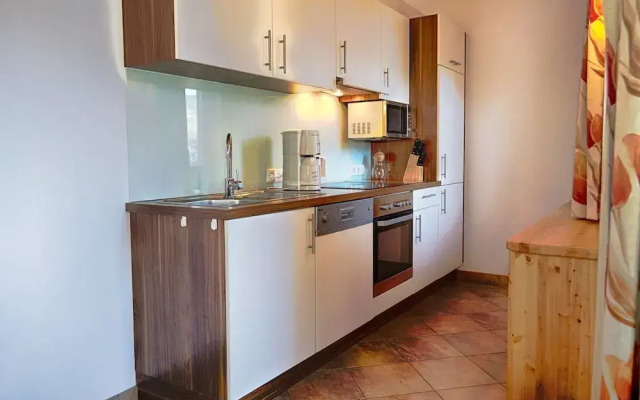 Luxurious Apartment in Fugen Near Forest