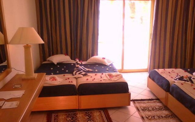 Ruspina Beach Resort