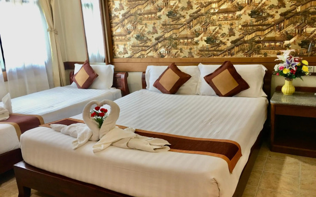 Boutique Paradise Hotel