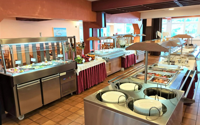 Centinera  Resort