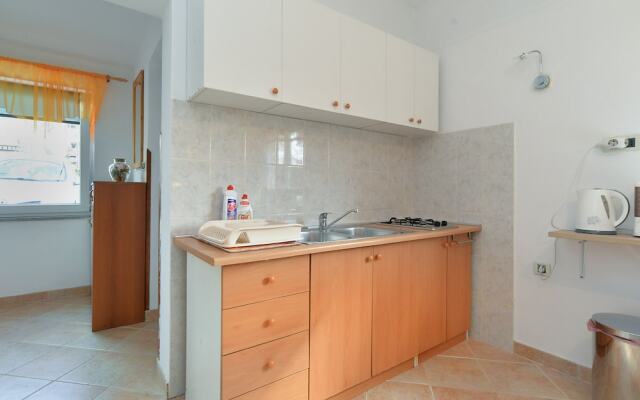 Apartment 1822