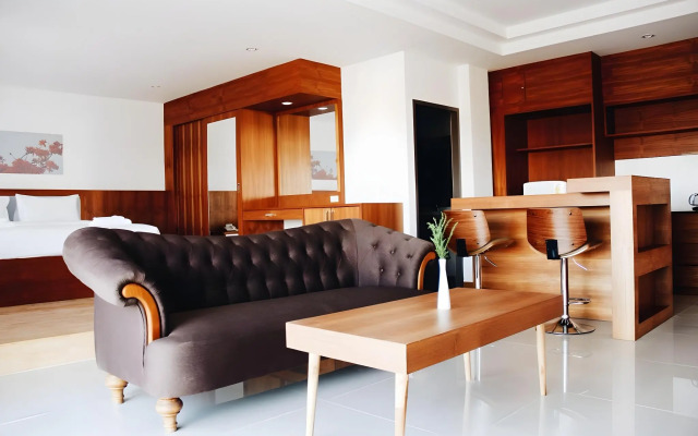 Phukaning Hotel