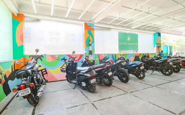 FabHotel Broholic Suites I