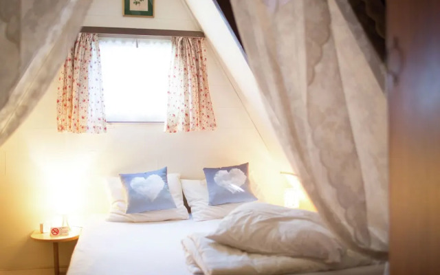 Cozy Chalet in Wildert With Private Garden