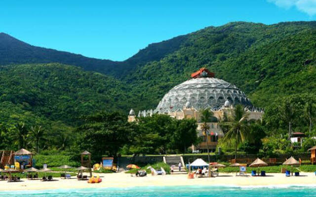 Yalong Bay Universal Resort Sanya