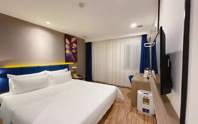 7 Days Premium Hotel (Beijing Madian Bridge Subway Station)