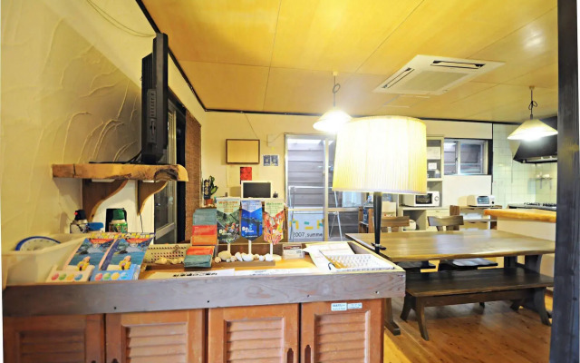 Hibiscus Inn Nakijin