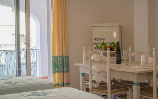 "superb Le Residenze del Golfo di Orosei 1 Bed Room Apartment Sleeps 5"