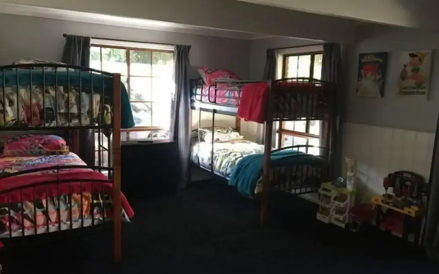 Tudor House - Large Family Home