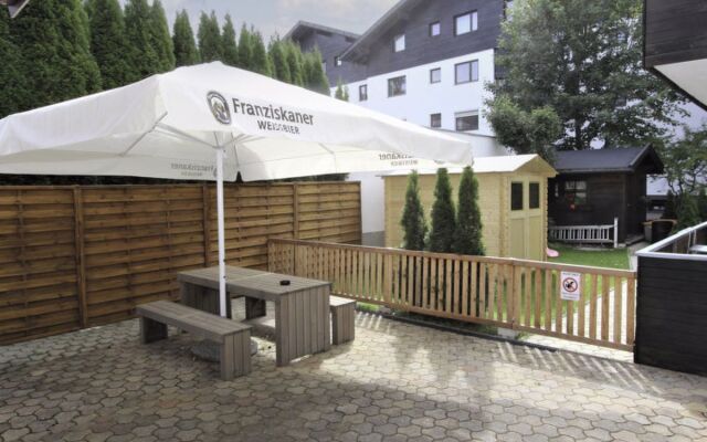 Am Birkenhain 36124