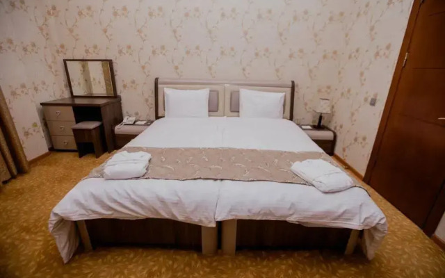 Travel Hotel