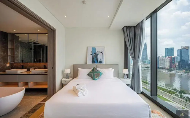 Metropole Residences Luxury Suite