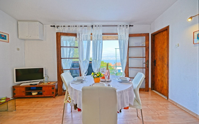 Holiday house Viki - sea view terrace: Postira, Island Brac