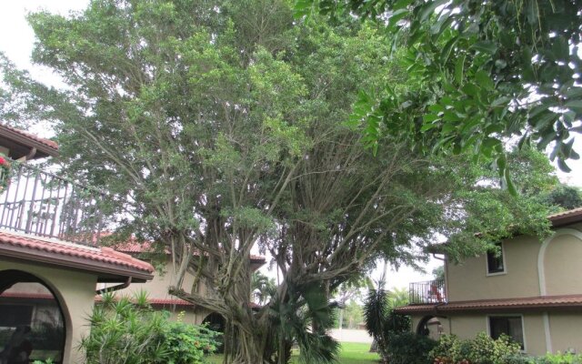 Bonita Springs Townhouse