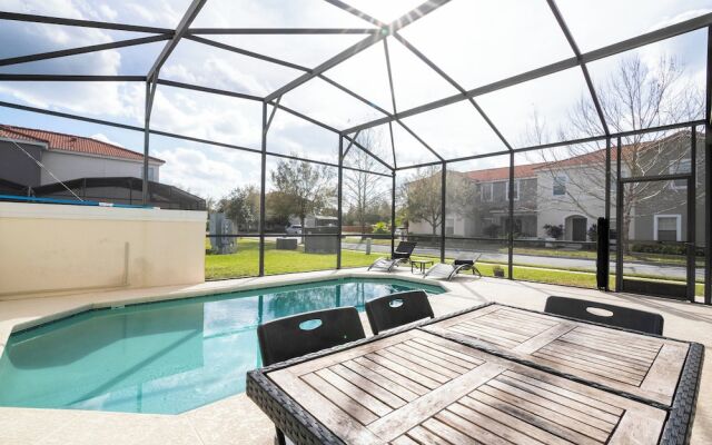 Amazing 4Bd Screened Pool Close to Disney 4572