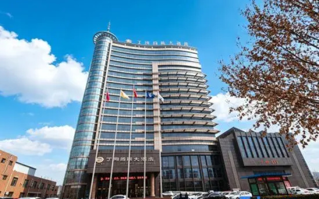 hotelImage