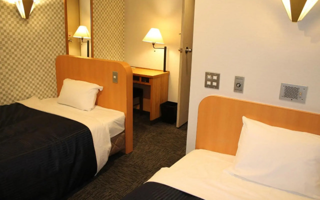 HOTEL LiVEMAX Mihara Ekimae