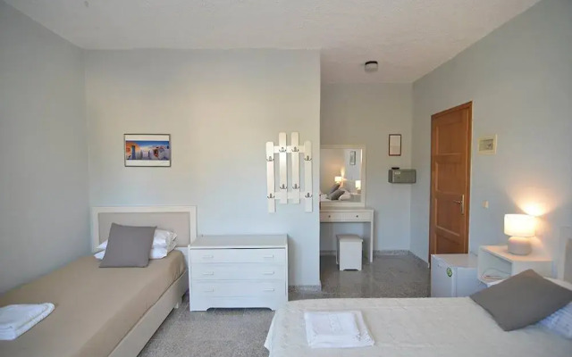 Arion Beach Hotel