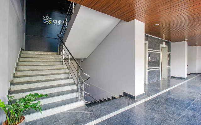 Fabhotel Ssr Fern Suites