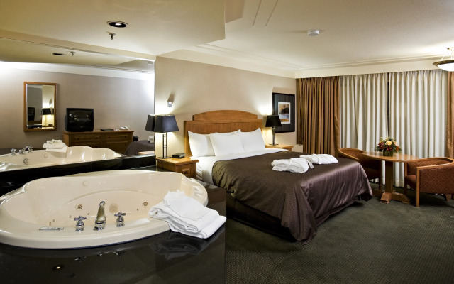 Banff Park Lodge